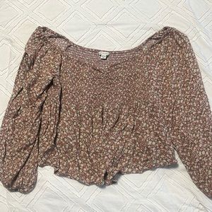 Floral American Eagle blouse